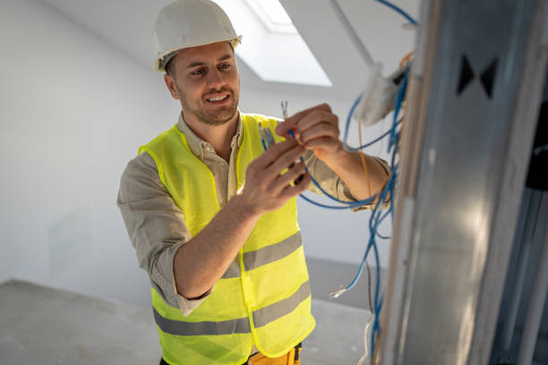 Best Ceiling Fan Installation Electrician  in Flandreau, SD